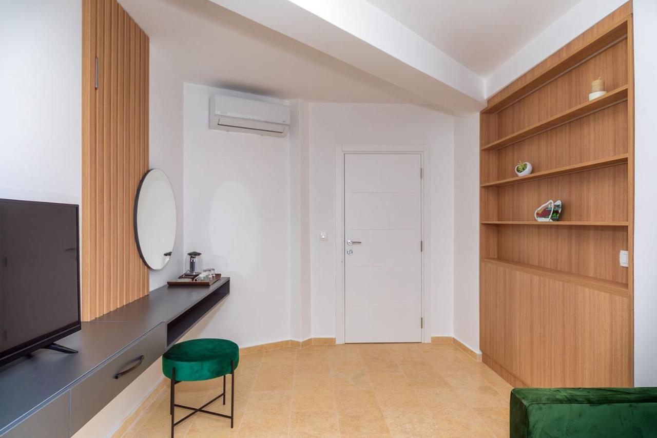 Villa Blue Bay Dobra Voda Bagian luar foto
