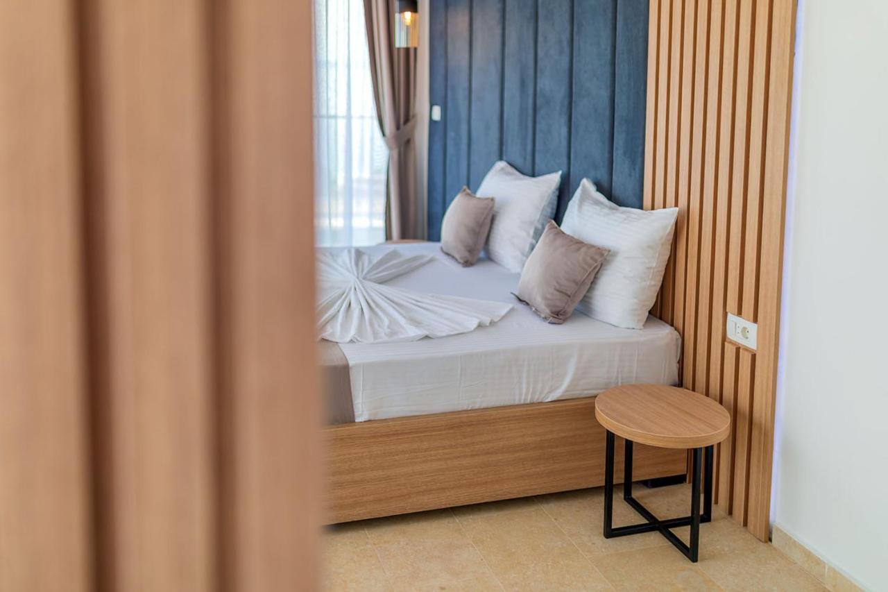 Villa Blue Bay Dobra Voda Bagian luar foto