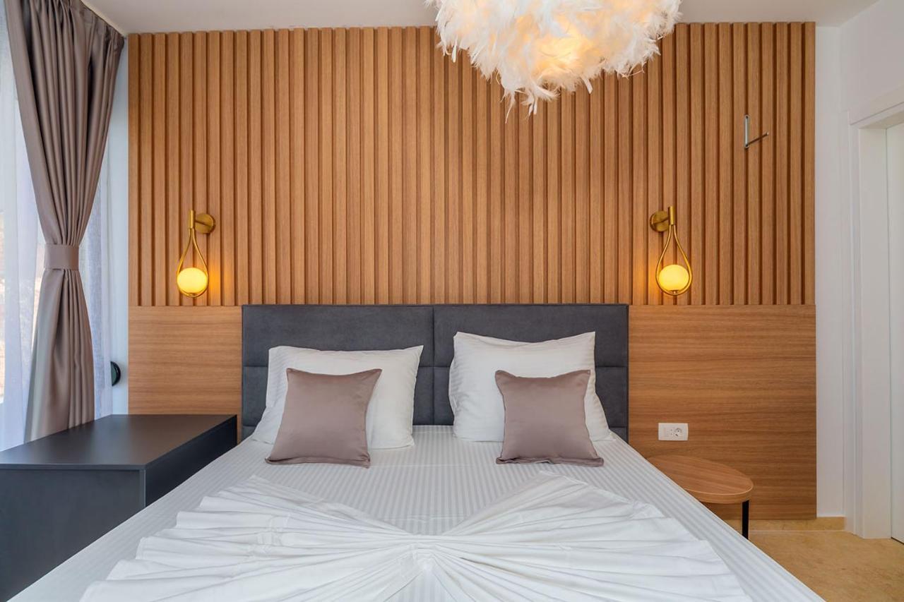 Villa Blue Bay Dobra Voda Bagian luar foto